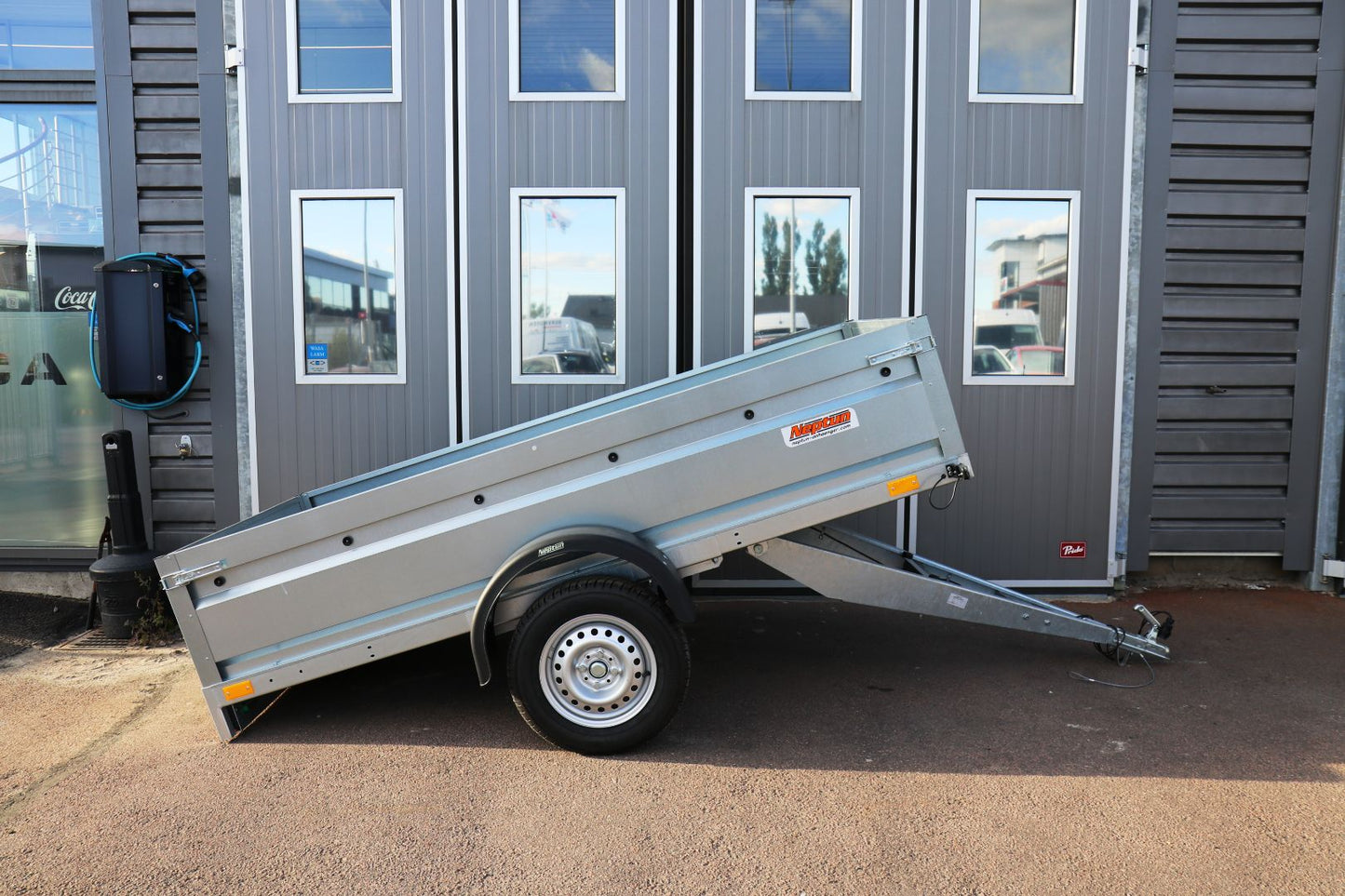 Neptun Pro 750kg GN246 80km/h Tipp Obromsad